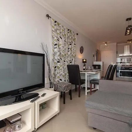 Apartment Achacay 1 - Two Bed Los Cristianos (Tenerife)