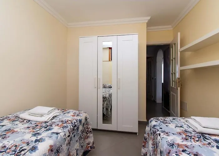 Apartment Achacay 1 - Two Bed Los Cristianos (Tenerife)