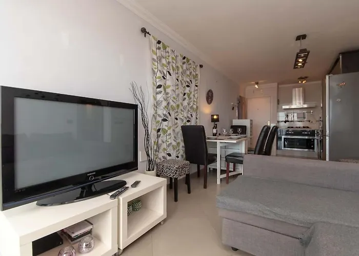 Apartment Achacay 1 - Two Bed Los Cristianos (Tenerife)